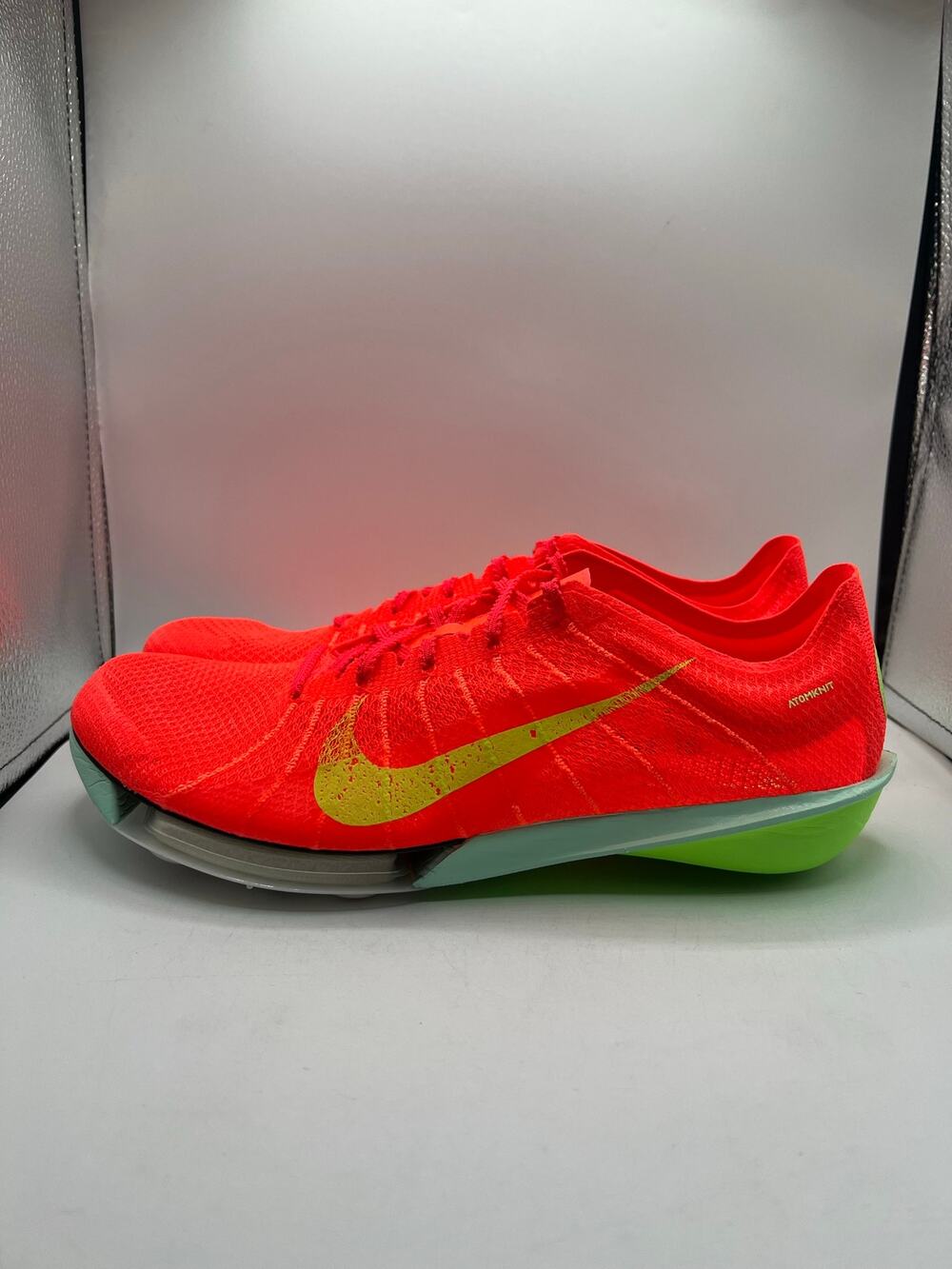 Nike Air Zoom Victory 2 “Bright Crimson Lime Blast” size 11 men’s